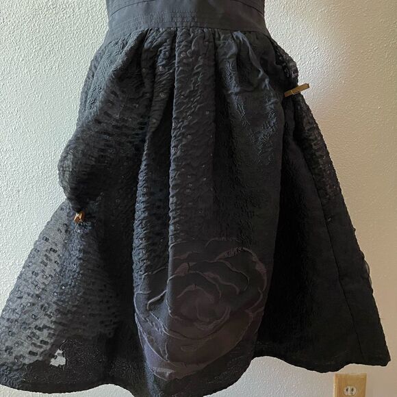 CAROLINA HERRERA bubble fit & corset size 10 - Picture 2 of 16